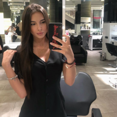 Ella<3