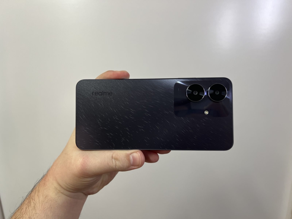 realme-note-60-3-1600x1200.jpg