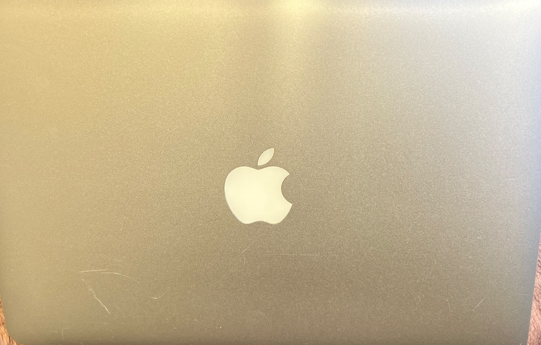 MacBook Pro - Commercial announcements - CSPOWER.RO - Comunitate Gaming ...