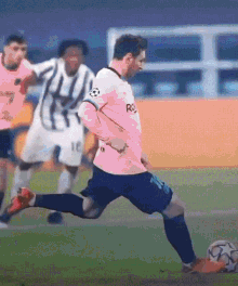 L. Messi 10